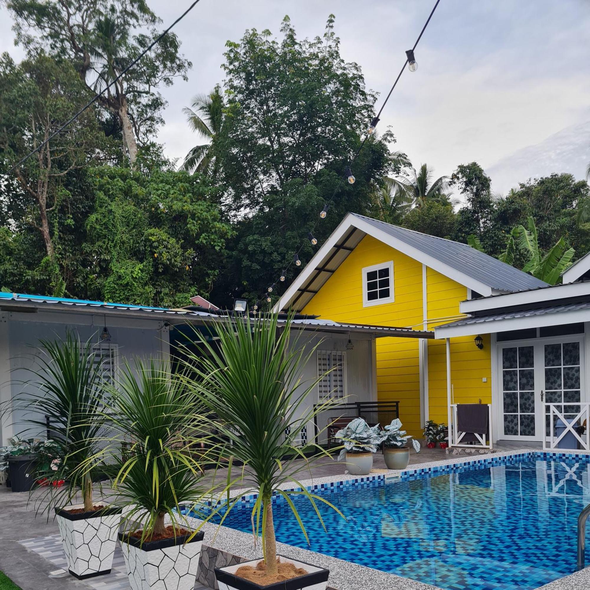 Cheqma Tiny Chalet Kota Bharu Exterior photo